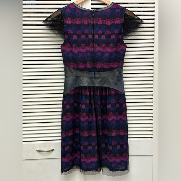 Marc New York, Andrew Marc Dress Size 2 - Picture 3 of 9